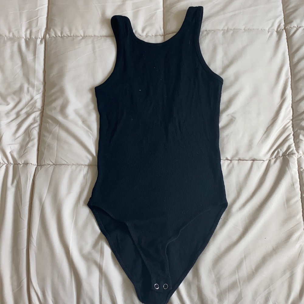 Forever 21 short sleeve bodysuit black